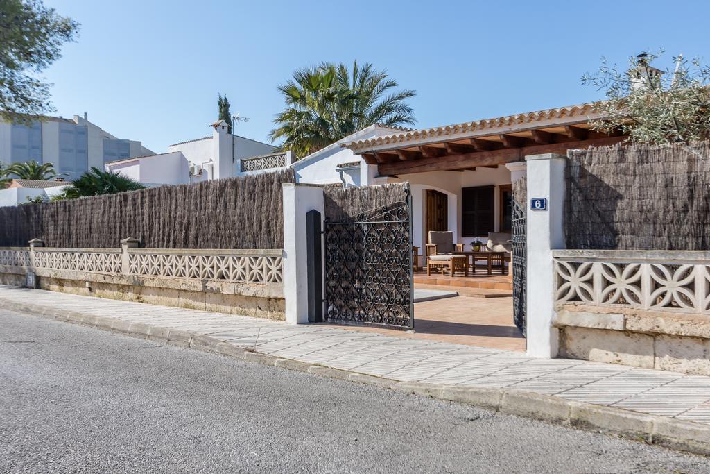 Chalet Falco With Private Pool And Garden Port de Alcudia  Exteriör bild